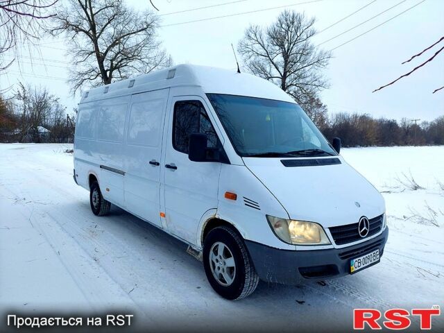 Білий Мерседес Sprinter, об'ємом двигуна 2.7 л та пробігом 300 тис. км за 8000 $, фото 5 на Automoto.ua