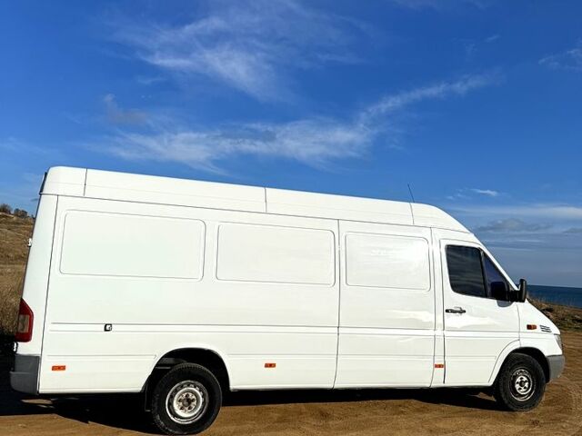 Білий Мерседес Sprinter, об'ємом двигуна 2.2 л та пробігом 415 тис. км за 9500 $, фото 2 на Automoto.ua