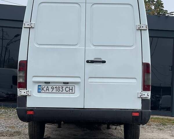 Білий Мерседес Sprinter, об'ємом двигуна 2.15 л та пробігом 370 тис. км за 6500 $, фото 6 на Automoto.ua