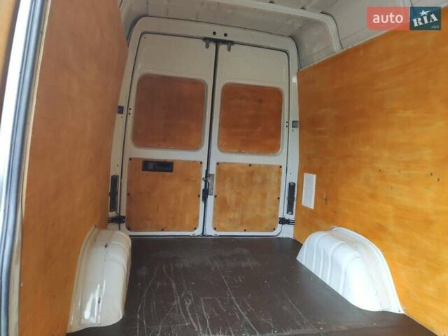 Белый Мерседес Sprinter, объемом двигателя 0 л и пробегом 298 тыс. км за 17500 $, фото 28 на Automoto.ua
