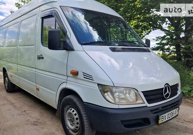 Білий Мерседес Sprinter, об'ємом двигуна 2.2 л та пробігом 420 тис. км за 9550 $, фото 4 на Automoto.ua