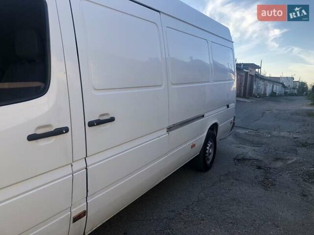 Білий Мерседес Sprinter, об'ємом двигуна 2.15 л та пробігом 243 тис. км за 8500 $, фото 4 на Automoto.ua