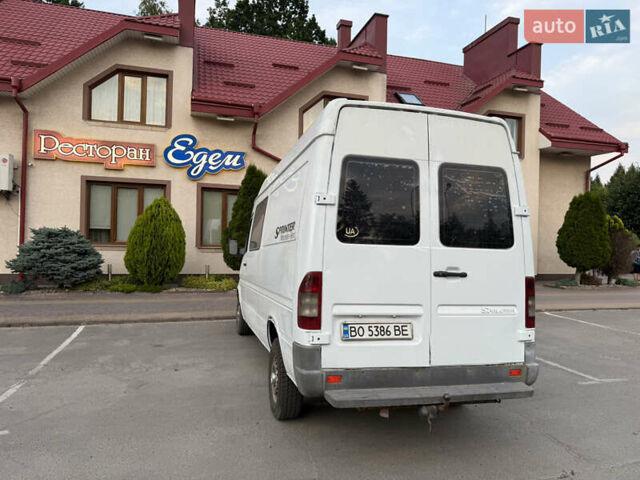 Белый Мерседес Sprinter, объемом двигателя 2.2 л и пробегом 480 тыс. км за 7250 $, фото 8 на Automoto.ua