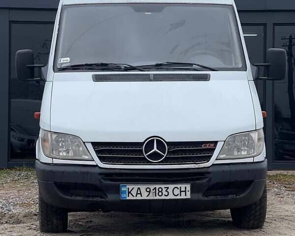 Білий Мерседес Sprinter, об'ємом двигуна 2.15 л та пробігом 370 тис. км за 6500 $, фото 1 на Automoto.ua