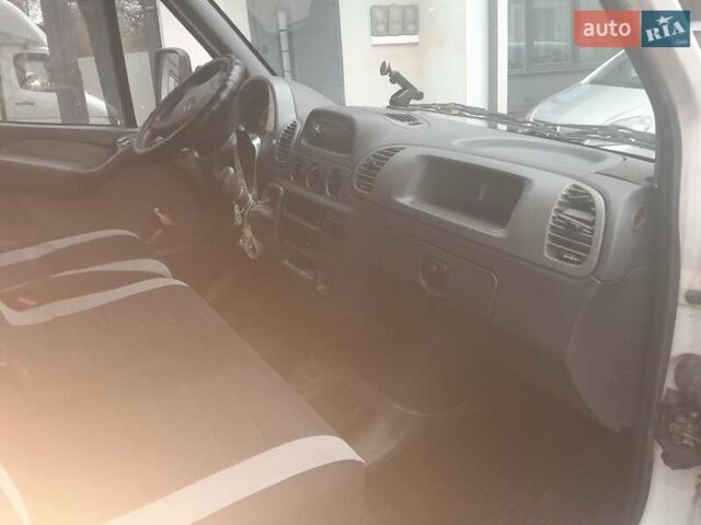 Білий Мерседес Sprinter, об'ємом двигуна 2.7 л та пробігом 530 тис. км за 12650 $, фото 16 на Automoto.ua