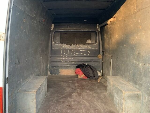 Белый Мерседес Sprinter, объемом двигателя 0 л и пробегом 3 тыс. км за 5700 $, фото 6 на Automoto.ua
