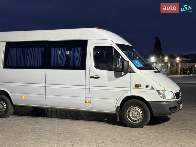 Білий Мерседес Sprinter, об'ємом двигуна 2.15 л та пробігом 670 тис. км за 10500 $, фото 9 на Automoto.ua