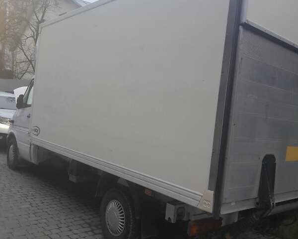 Білий Мерседес Sprinter, об'ємом двигуна 2.7 л та пробігом 530 тис. км за 12650 $, фото 32 на Automoto.ua