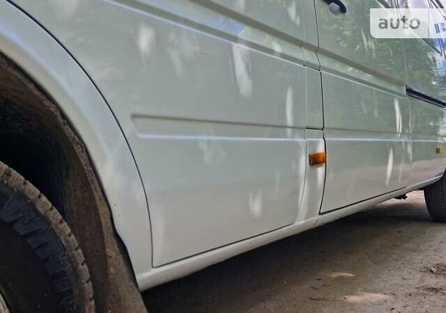 Білий Мерседес Sprinter, об'ємом двигуна 2.2 л та пробігом 420 тис. км за 9550 $, фото 10 на Automoto.ua