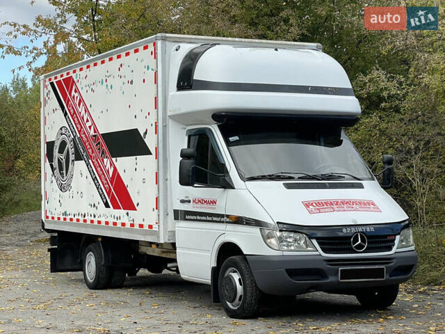 Белый Мерседес Sprinter, объемом двигателя 2.7 л и пробегом 430 тыс. км за 13500 $, фото 33 на Automoto.ua