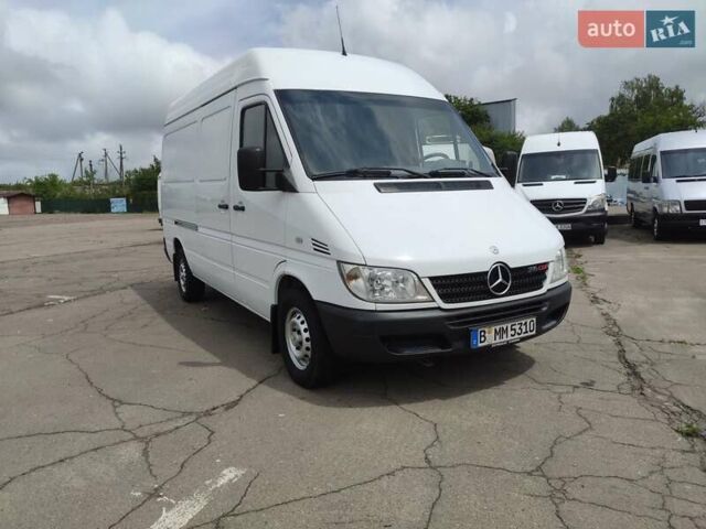 Белый Мерседес Sprinter, объемом двигателя 0 л и пробегом 298 тыс. км за 17500 $, фото 44 на Automoto.ua