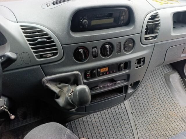 Білий Мерседес Sprinter, об'ємом двигуна 2.2 л та пробігом 330 тис. км за 7150 $, фото 4 на Automoto.ua