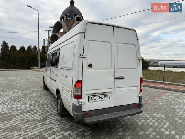 Белый Мерседес Sprinter, объемом двигателя 2.2 л и пробегом 200 тыс. км за 6750 $, фото 25 на Automoto.ua