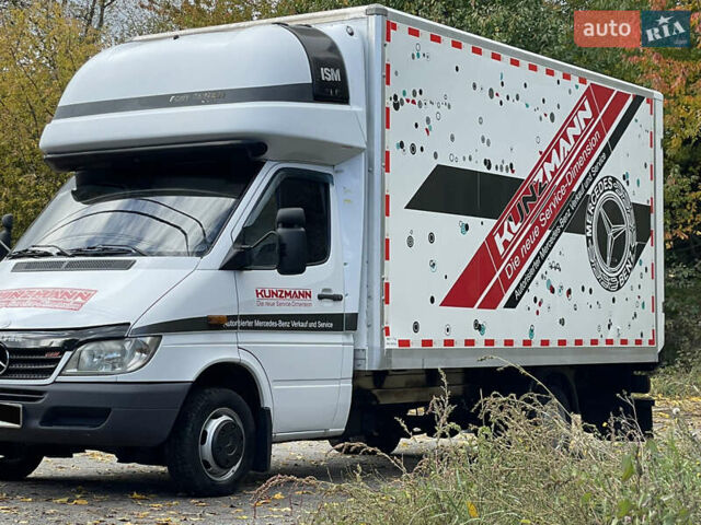 Белый Мерседес Sprinter, объемом двигателя 2.7 л и пробегом 430 тыс. км за 13500 $, фото 29 на Automoto.ua