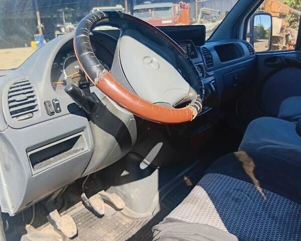Білий Мерседес Sprinter, об'ємом двигуна 2.69 л та пробігом 690 тис. км за 8500 $, фото 1 на Automoto.ua