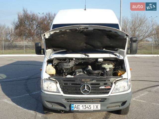 Білий Мерседес Sprinter, об'ємом двигуна 2.7 л та пробігом 524 тис. км за 15000 $, фото 23 на Automoto.ua