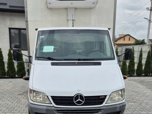 Білий Мерседес Sprinter, об'ємом двигуна 2.7 л та пробігом 796 тис. км за 14500 $, фото 2 на Automoto.ua