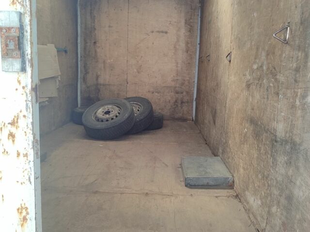 Белый Мерседес Sprinter, объемом двигателя 2 л и пробегом 300 тыс. км за 6000 $, фото 4 на Automoto.ua