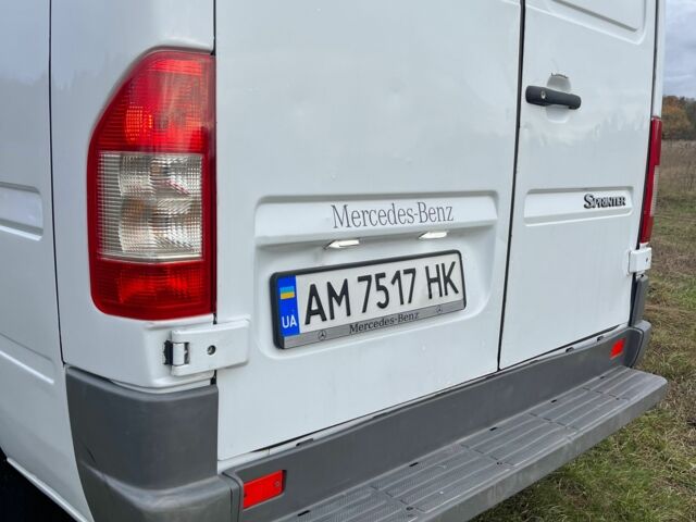 Белый Мерседес Sprinter, объемом двигателя 2.1 л и пробегом 262 тыс. км за 12000 $, фото 23 на Automoto.ua