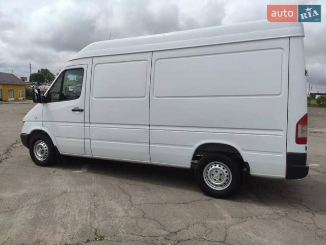 Белый Мерседес Sprinter, объемом двигателя 0 л и пробегом 298 тыс. км за 17500 $, фото 51 на Automoto.ua