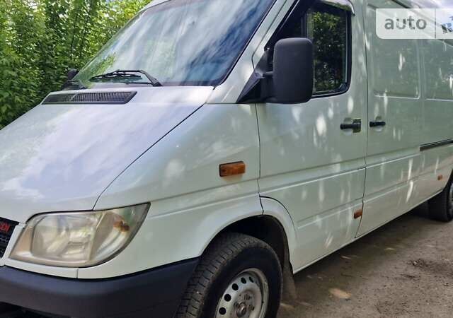 Білий Мерседес Sprinter, об'ємом двигуна 2.2 л та пробігом 420 тис. км за 9550 $, фото 9 на Automoto.ua