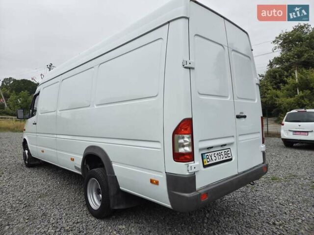 Белый Мерседес Sprinter, объемом двигателя 2.7 л и пробегом 350 тыс. км за 19800 $, фото 17 на Automoto.ua