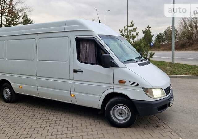 Білий Мерседес Sprinter, об'ємом двигуна 2.2 л та пробігом 420 тис. км за 9900 $, фото 5 на Automoto.ua