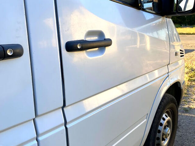 Белый Мерседес Sprinter, объемом двигателя 2.2 л и пробегом 570 тыс. км за 7200 $, фото 11 на Automoto.ua