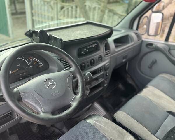 Белый Мерседес Sprinter, объемом двигателя 2.7 л и пробегом 503 тыс. км за 6799 $, фото 9 на Automoto.ua
