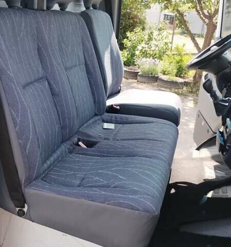 Белый Мерседес Sprinter, объемом двигателя 2.2 л и пробегом 473 тыс. км за 12900 $, фото 11 на Automoto.ua