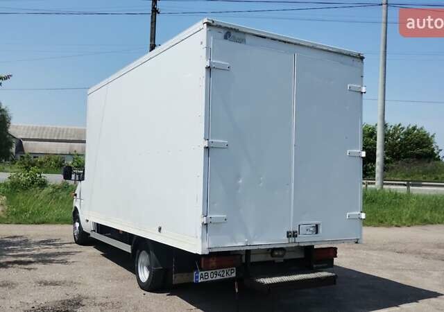 Белый Мерседес Sprinter, объемом двигателя 2.2 л и пробегом 473 тыс. км за 12900 $, фото 6 на Automoto.ua