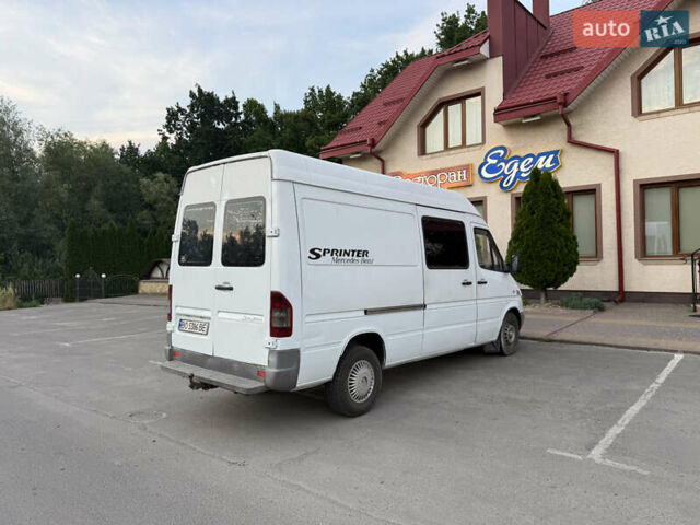 Белый Мерседес Sprinter, объемом двигателя 2.2 л и пробегом 480 тыс. км за 7250 $, фото 12 на Automoto.ua