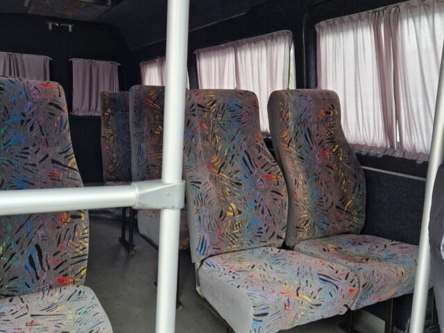 Білий Мерседес Sprinter, об'ємом двигуна 2.1 л та пробігом 230 тис. км за 10800 $, фото 4 на Automoto.ua