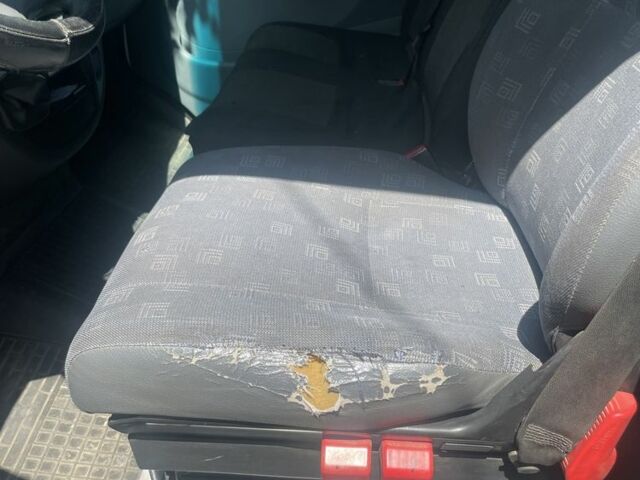 Білий Мерседес Sprinter, об'ємом двигуна 2.2 л та пробігом 650 тис. км за 6250 $, фото 5 на Automoto.ua