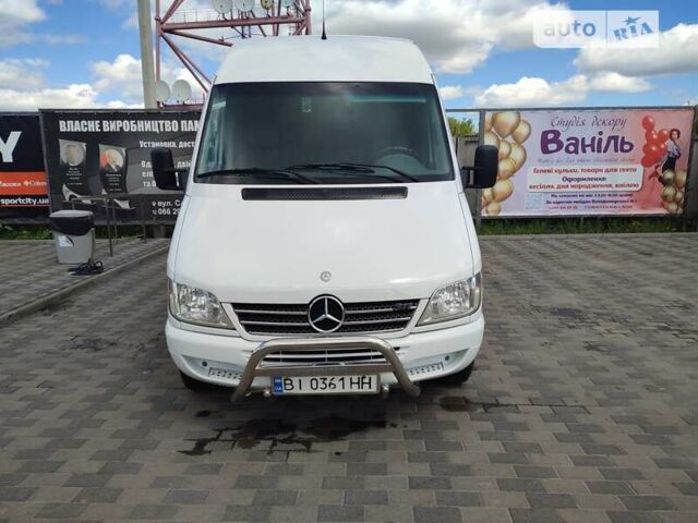 Білий Мерседес Sprinter, об'ємом двигуна 2.15 л та пробігом 223 тис. км за 9800 $, фото 49 на Automoto.ua