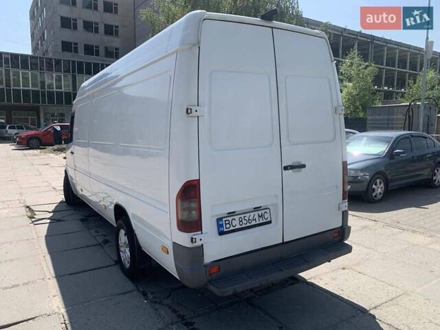 Белый Мерседес Sprinter, объемом двигателя 2.69 л и пробегом 625 тыс. км за 11999 $, фото 15 на Automoto.ua