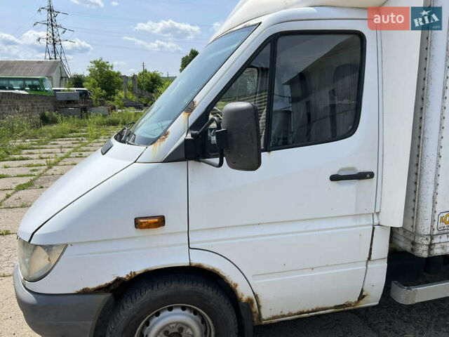 Білий Мерседес Sprinter, об'ємом двигуна 0 л та пробігом 426 тис. км за 8000 $, фото 10 на Automoto.ua