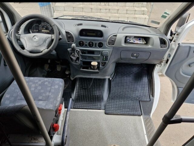 Білий Мерседес Sprinter, об'ємом двигуна 2.1 л та пробігом 230 тис. км за 10800 $, фото 6 на Automoto.ua