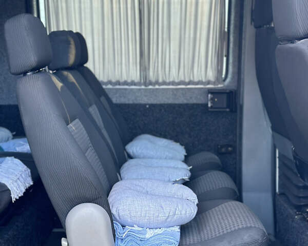 Белый Мерседес Sprinter, объемом двигателя 2.7 л и пробегом 200 тыс. км за 13900 $, фото 16 на Automoto.ua