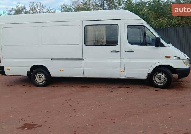 Білий Мерседес Sprinter, об'ємом двигуна 2.69 л та пробігом 630 тис. км за 9500 $, фото 2 на Automoto.ua