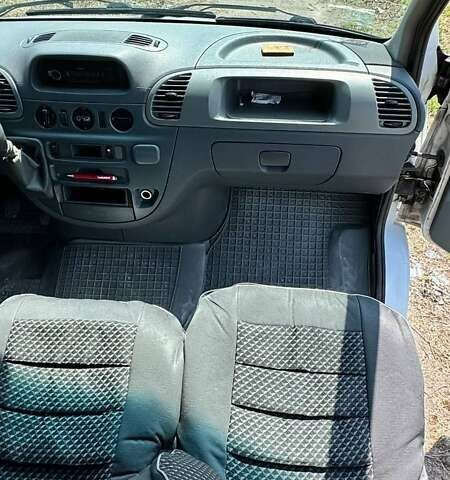 Белый Мерседес Sprinter, объемом двигателя 2.15 л и пробегом 304 тыс. км за 9500 $, фото 12 на Automoto.ua