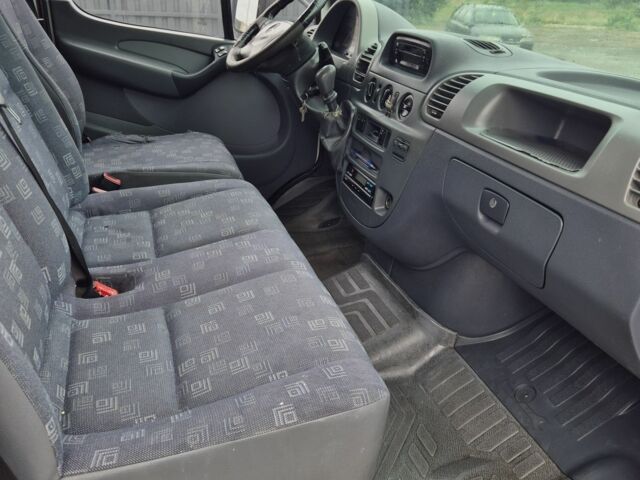Білий Мерседес Sprinter, об'ємом двигуна 2.7 л та пробігом 796 тис. км за 14500 $, фото 10 на Automoto.ua