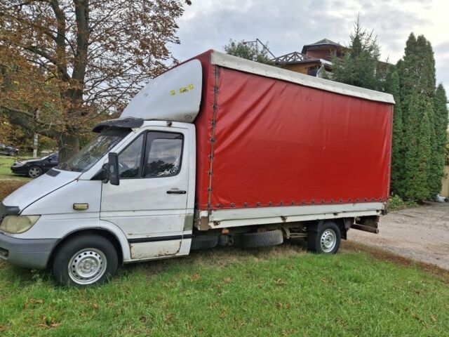 Мерседес Sprinter 2005 в Харькове на Automoto.ua Белый Мерседес Sprinter, объемом двигателя 2.1 л и пробегом 690 тыс. км за 10192 $, фото 5 на Automoto.ua