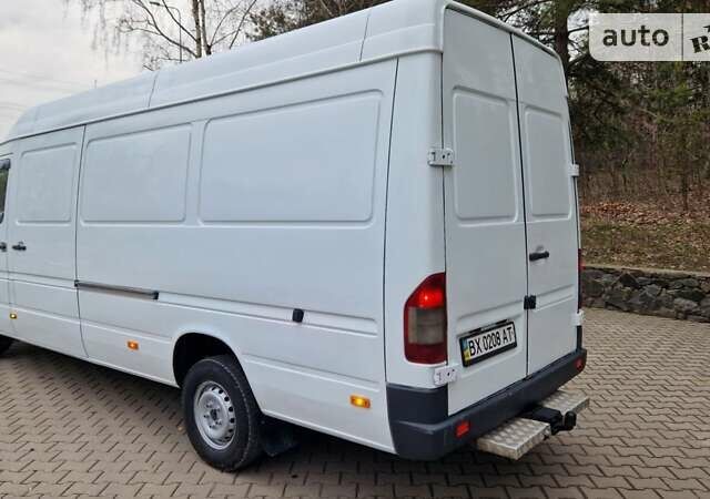 Білий Мерседес Sprinter, об'ємом двигуна 2.2 л та пробігом 420 тис. км за 9900 $, фото 15 на Automoto.ua