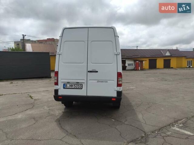 Белый Мерседес Sprinter, объемом двигателя 0 л и пробегом 298 тыс. км за 17500 $, фото 6 на Automoto.ua
