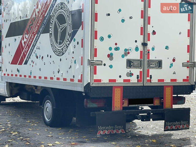 Белый Мерседес Sprinter, объемом двигателя 2.7 л и пробегом 430 тыс. км за 13500 $, фото 22 на Automoto.ua
