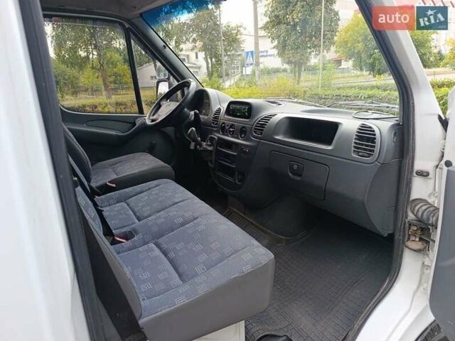 Білий Мерседес Sprinter, об'ємом двигуна 2.2 л та пробігом 252 тис. км за 11000 $, фото 11 на Automoto.ua