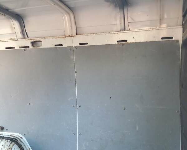 Білий Мерседес Sprinter, об'ємом двигуна 2.7 л та пробігом 694 тис. км за 8700 $, фото 24 на Automoto.ua