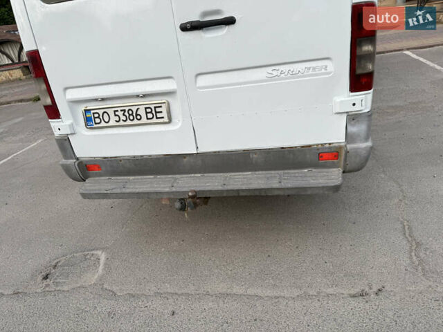 Белый Мерседес Sprinter, объемом двигателя 2.2 л и пробегом 480 тыс. км за 7250 $, фото 13 на Automoto.ua