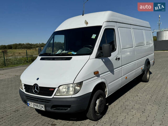 Білий Мерседес Sprinter, об'ємом двигуна 2.7 л та пробігом 450 тис. км за 17000 $, фото 13 на Automoto.ua